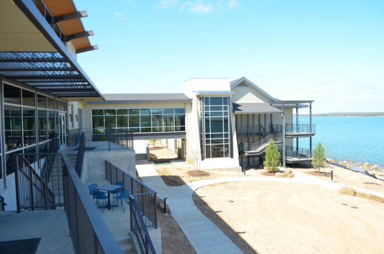 How to Plan Lakefront Hotels Reunions on a Budget: A Forensic Audit